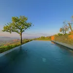 In Mammi With Pool Near Florence *