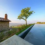 In Mammi With Pool Near Florence Villa *